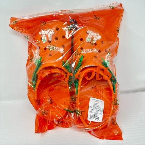 Crocs Carrots Classic All Terrain Clogs Orange - Picture 4 of 8